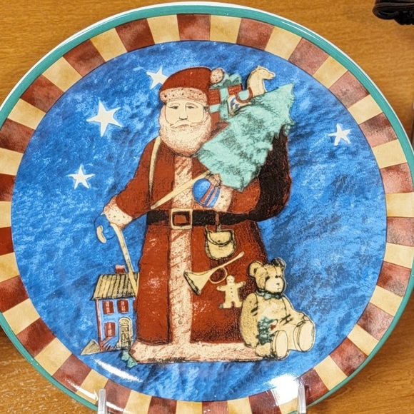 Primitive Santa Plate 8” - Picture 4 of 6